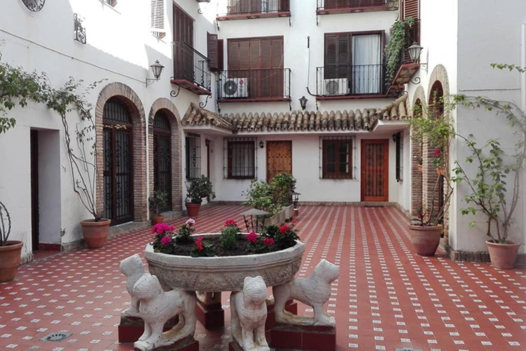 1 Minute From Cathedral. Feel The Heart Of Sevilla Exterior foto